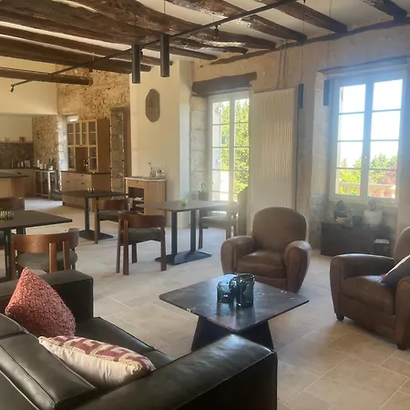 Bed and breakfast Manoir Calmeer Thenon